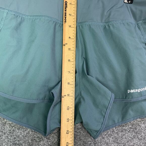 Patagonia Women's Strider Short Size Medium - Picture 5 of 9